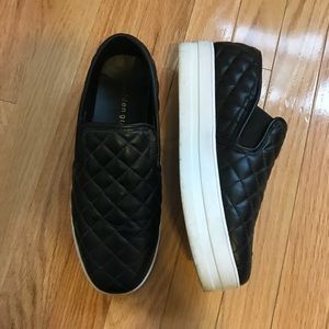 Steve Madden Platform Slip Ons